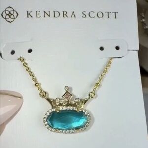 Disney | Kendra Scott Elisa Princess Short Gold Pendant in BLUE